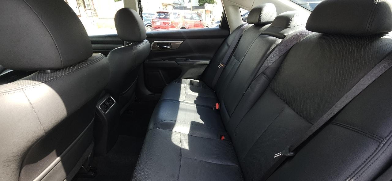 Nissan Altima 4dr Sdn V6 3.5 SL 2015