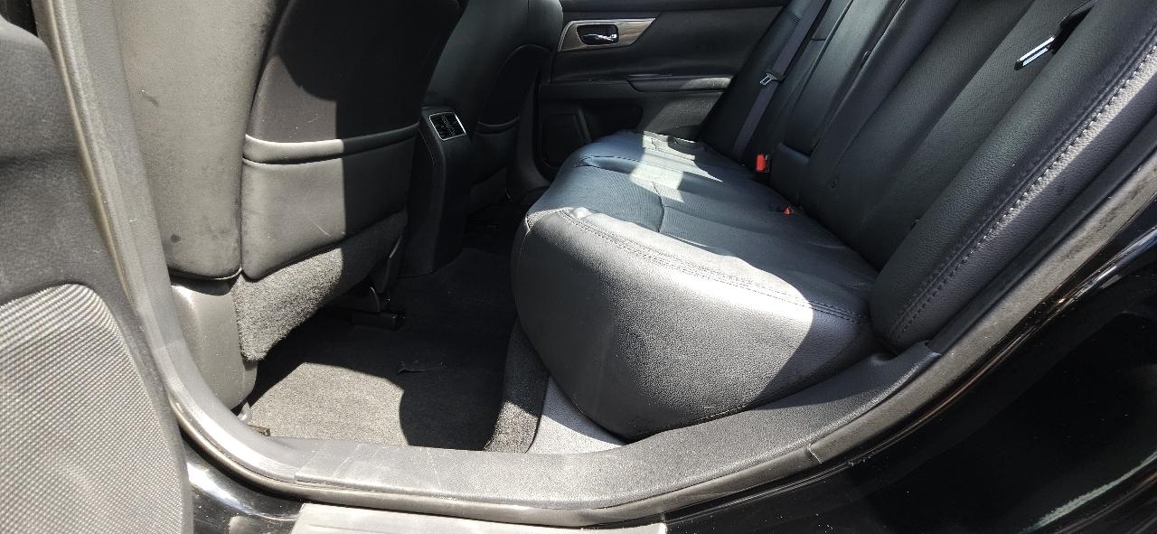 Nissan Altima 4dr Sdn V6 3.5 SL 2015