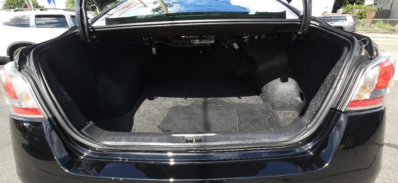 Nissan Altima 4dr Sdn V6 3.5 SL 2015