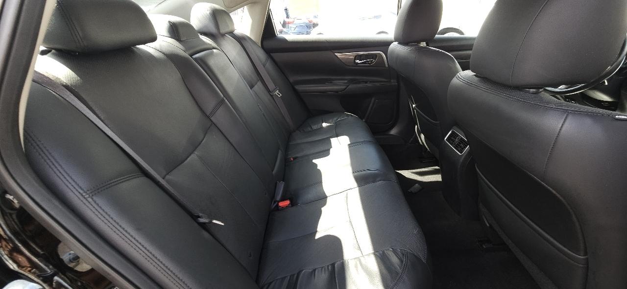 Nissan Altima 4dr Sdn V6 3.5 SL 2015