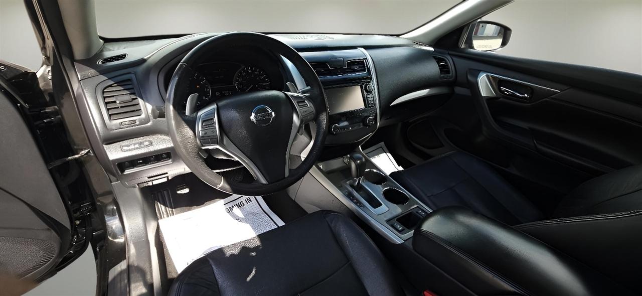 Nissan Altima 4dr Sdn V6 3.5 SL 2015