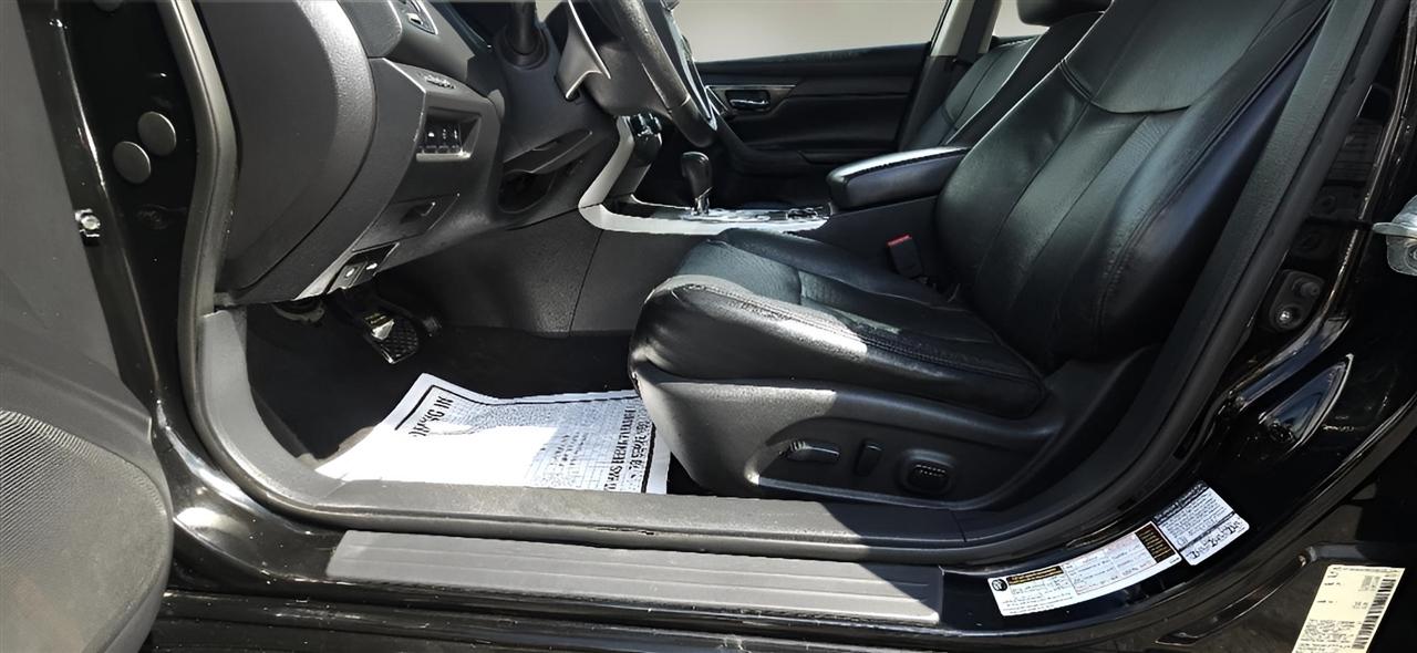 Nissan Altima 4dr Sdn V6 3.5 SL 2015