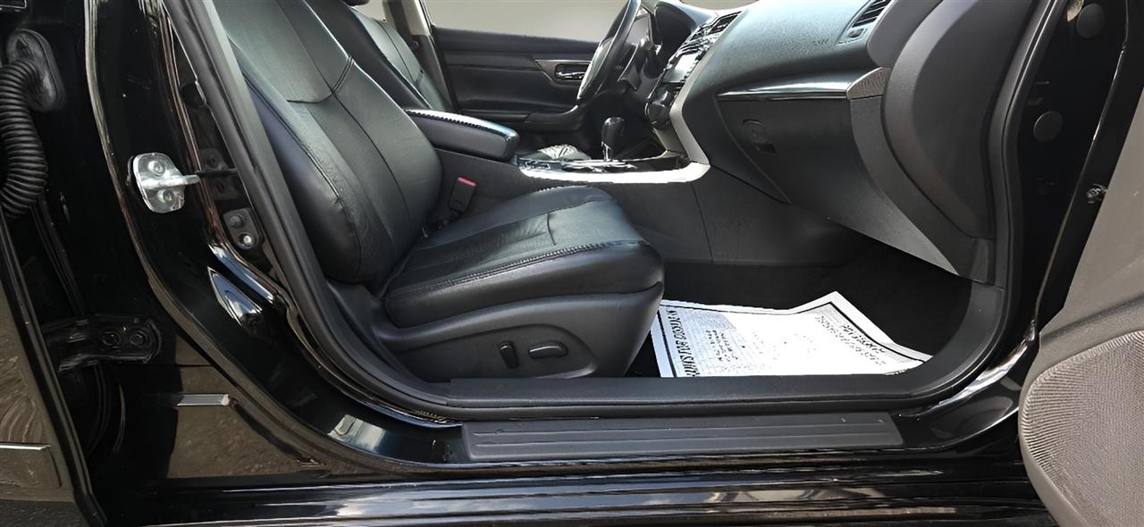 Nissan Altima 4dr Sdn V6 3.5 SL 2015