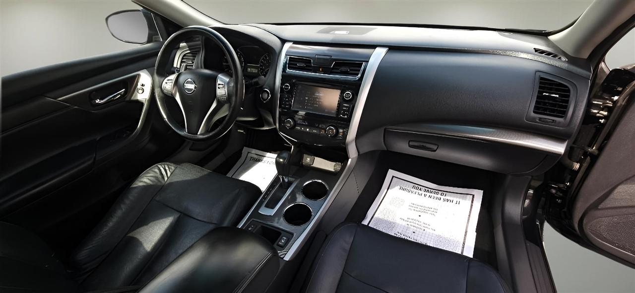 Nissan Altima 4dr Sdn V6 3.5 SL 2015
