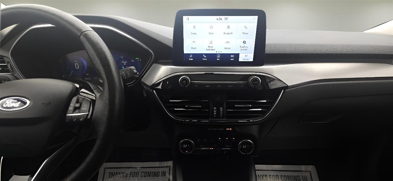 Ford Escape Titanium Hybrid AWD 2021