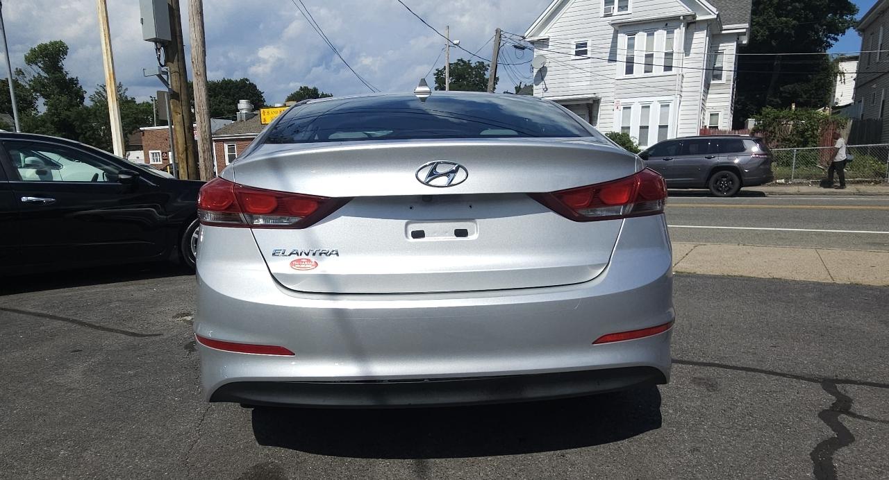 Hyundai Elantra Limited 2018