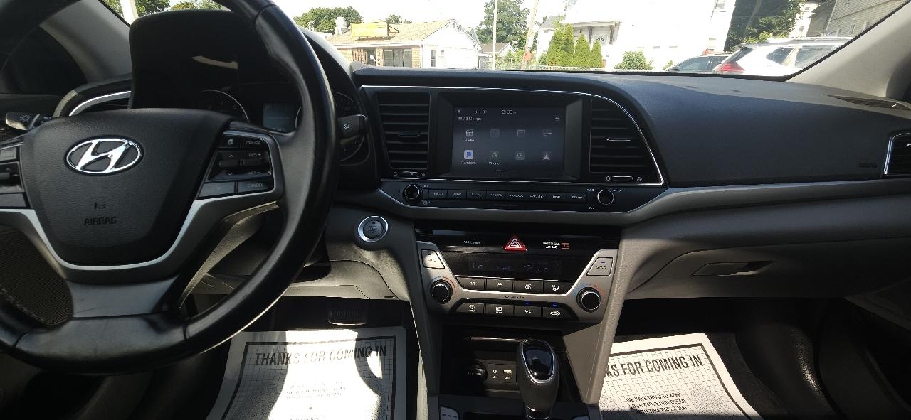 Hyundai Elantra Limited 2018