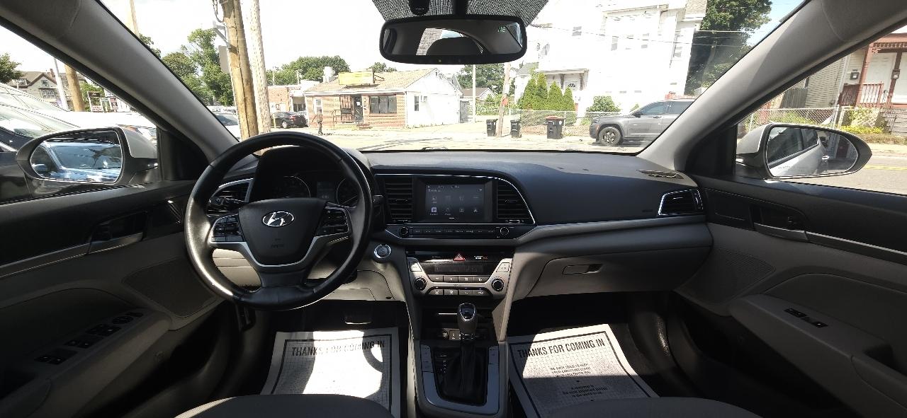 Hyundai Elantra Limited 2018