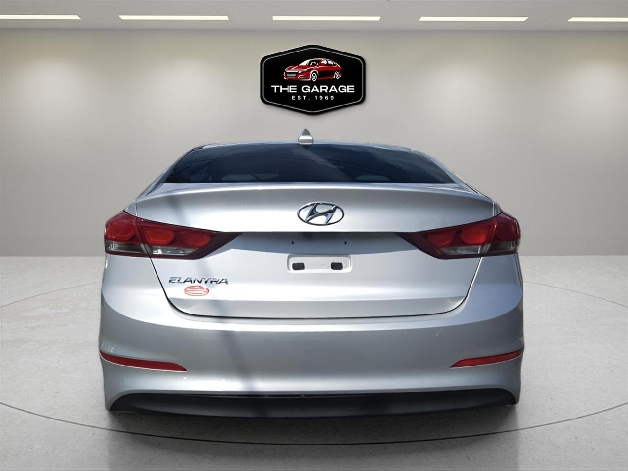Hyundai Elantra Limited 2018