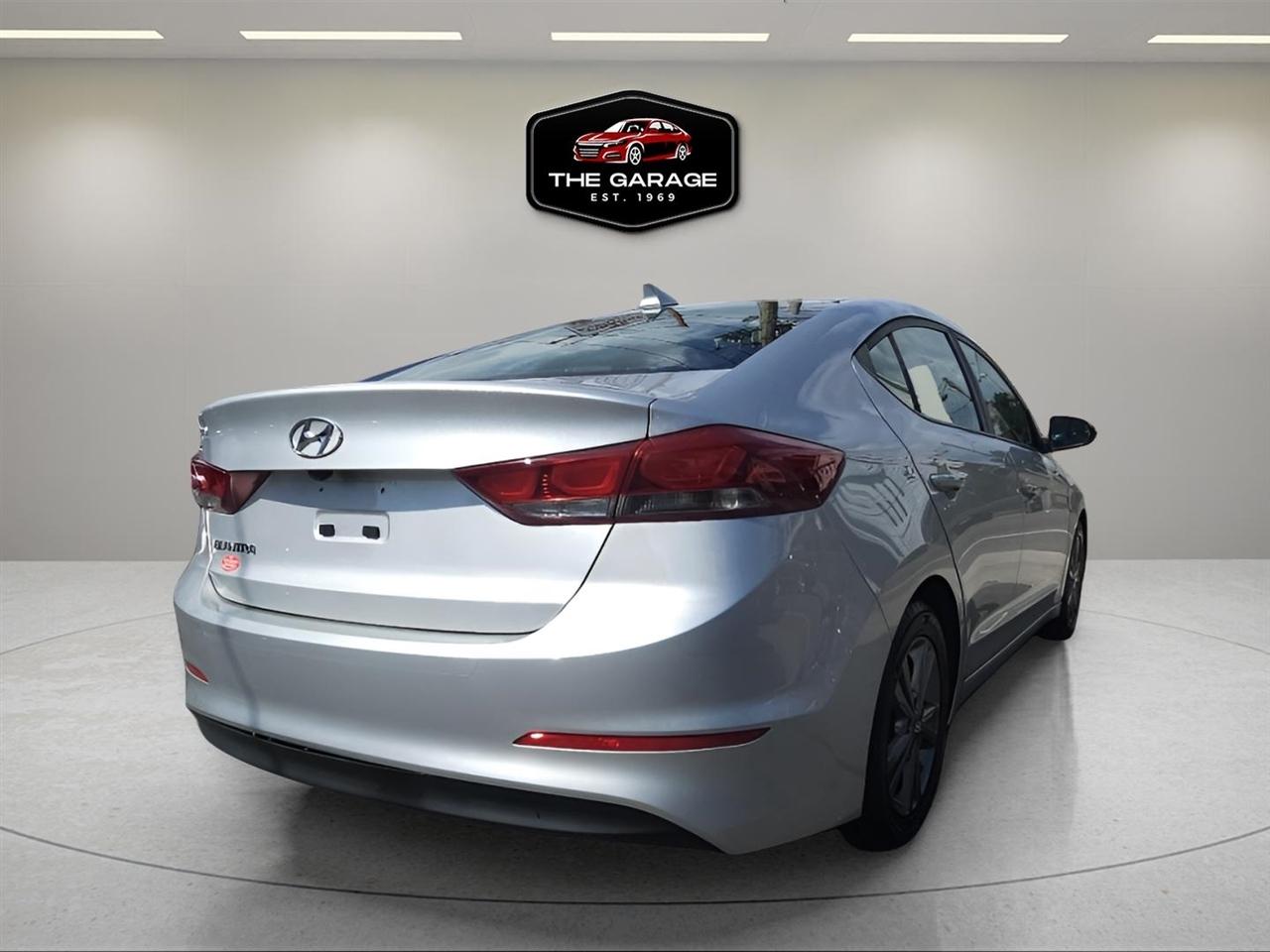 Hyundai Elantra Limited 2018