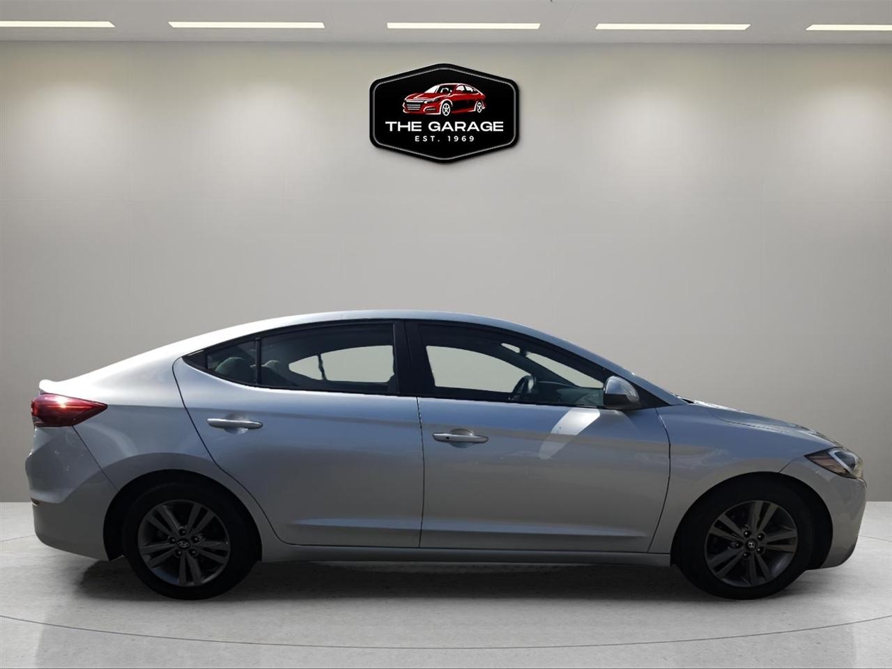 Hyundai Elantra Limited 2018