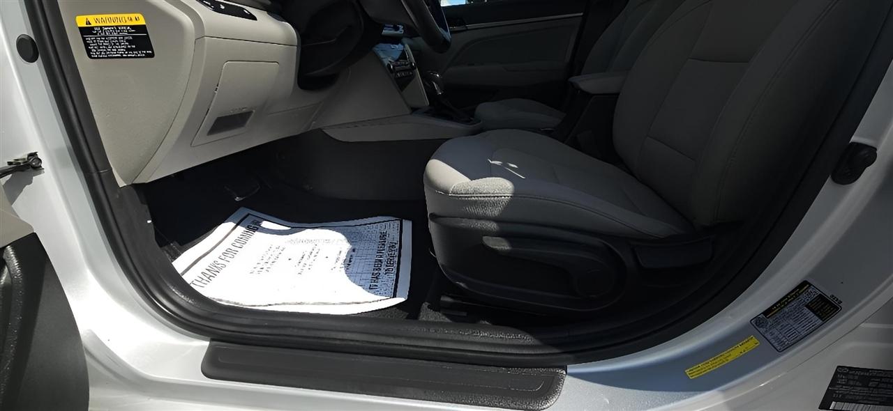 Hyundai Elantra Limited 2018