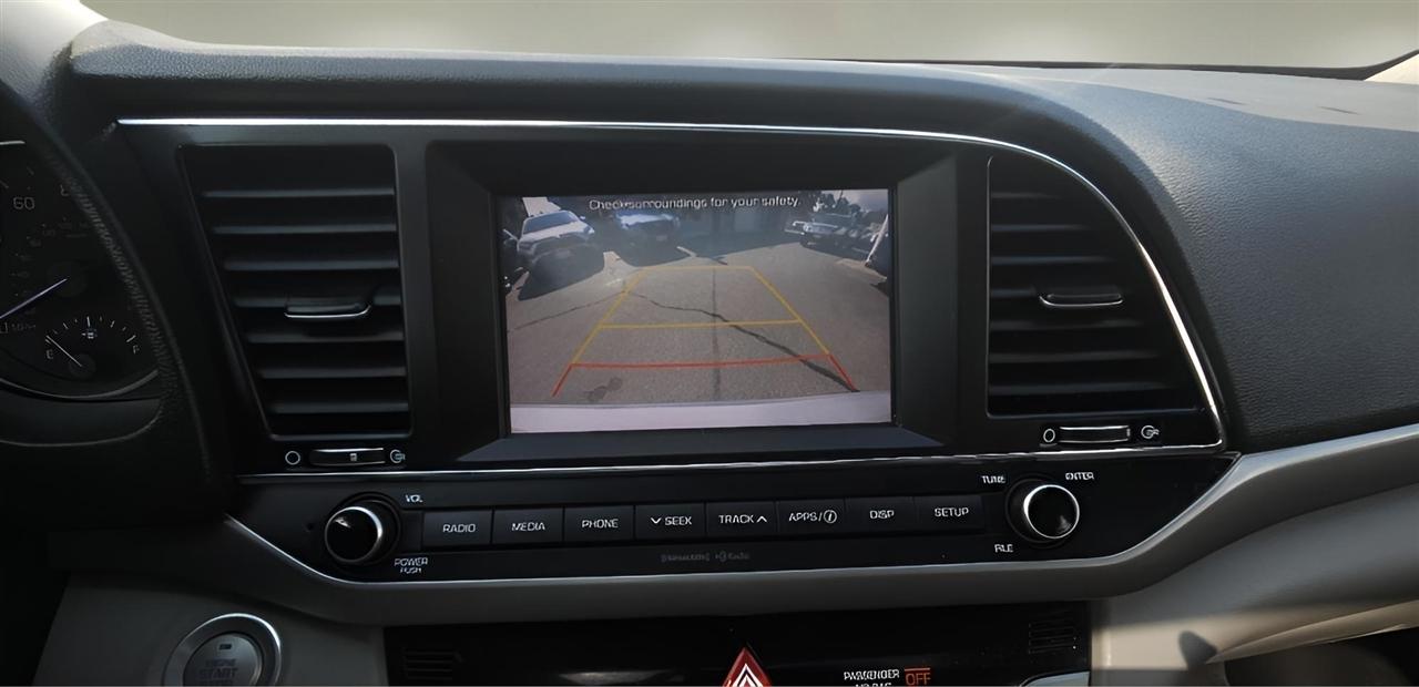 Hyundai Elantra Limited 2018