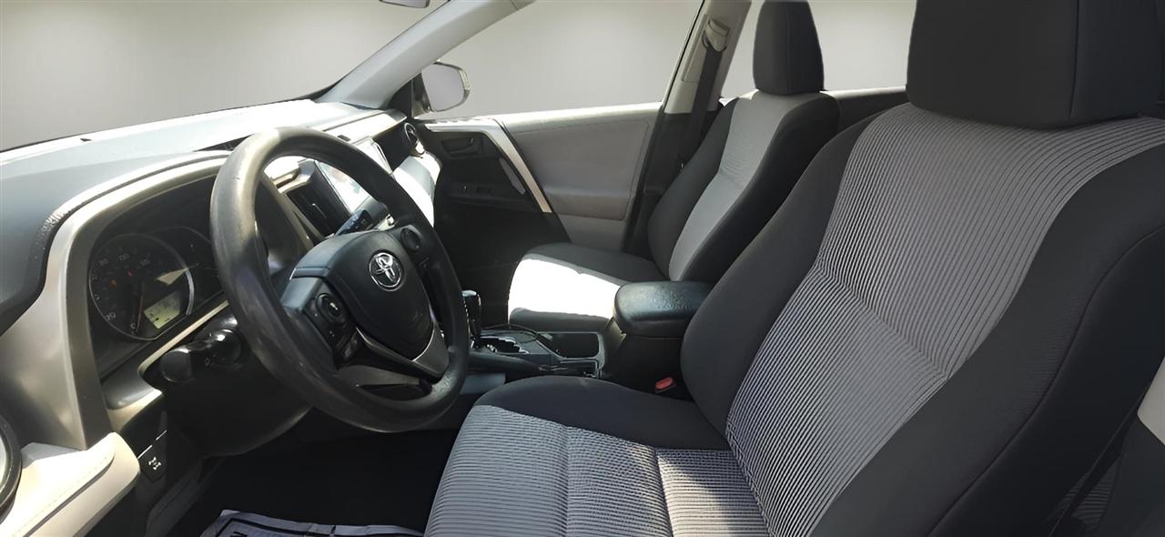 Toyota RAV4 AWD 4dr LE (Natl) 2013