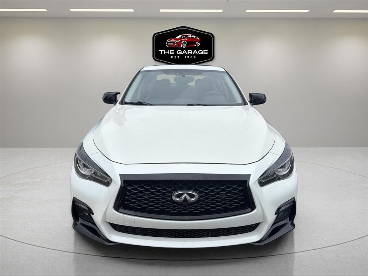 Infiniti Q50 3.0t LUXE AWD 2018