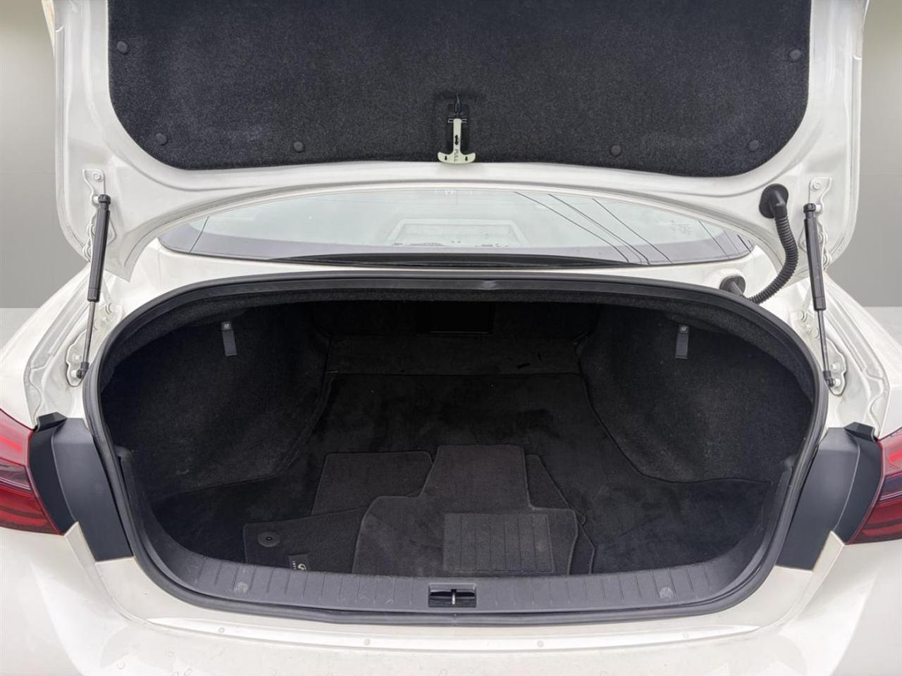 Infiniti Q50 3.0t LUXE AWD 2018