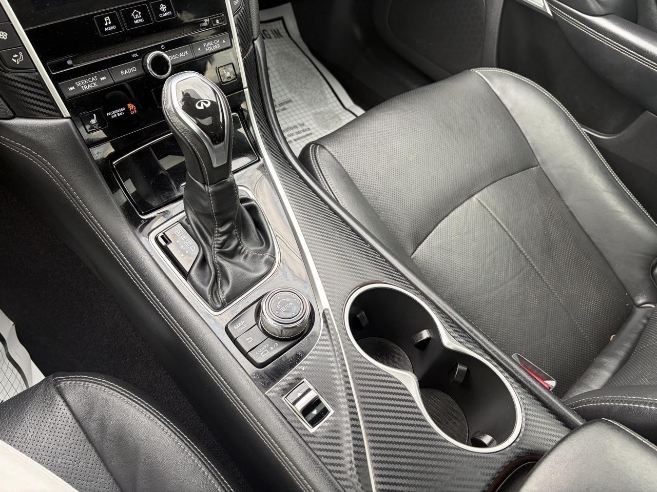 Infiniti Q50 3.0t LUXE AWD 2018