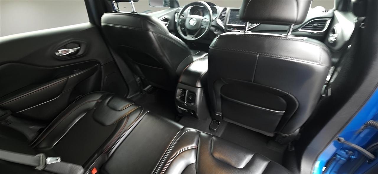 Jeep Cherokee Trailhawk 4x4 2020