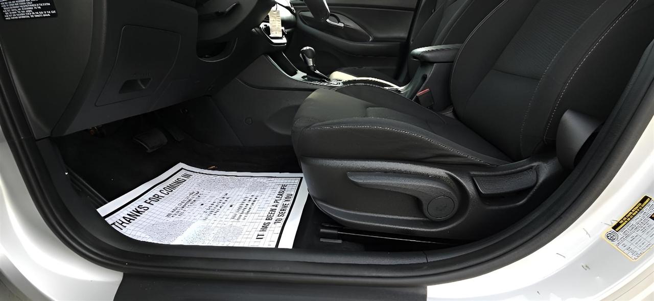 Hyundai Elantra GT Auto 2019