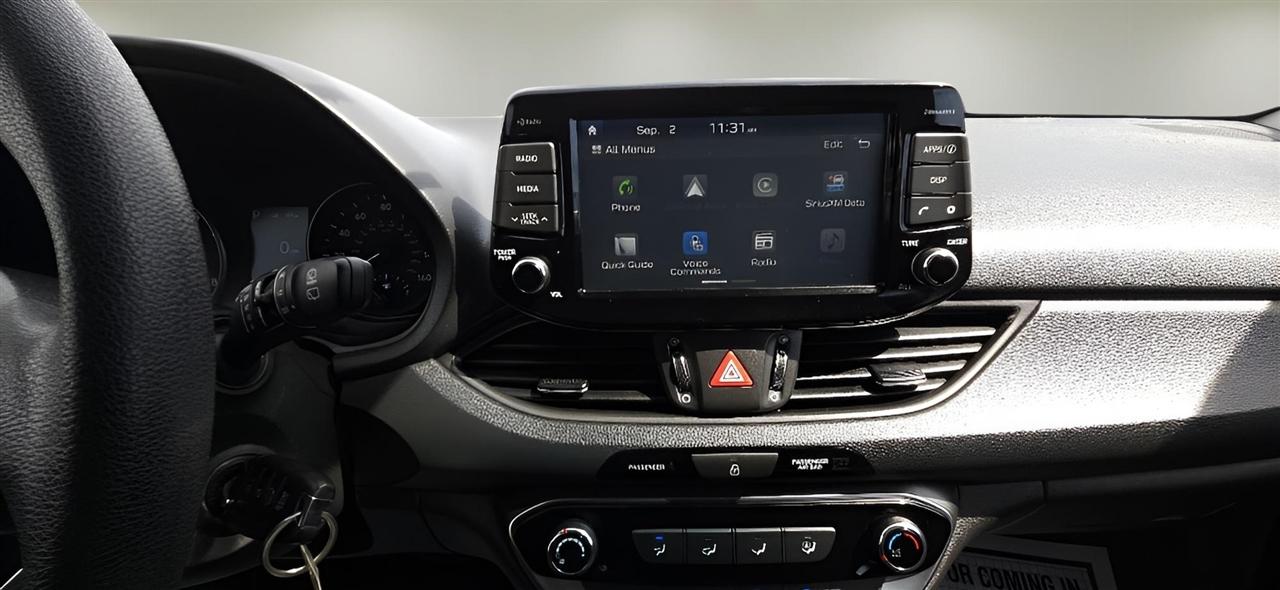Hyundai Elantra GT Auto 2019