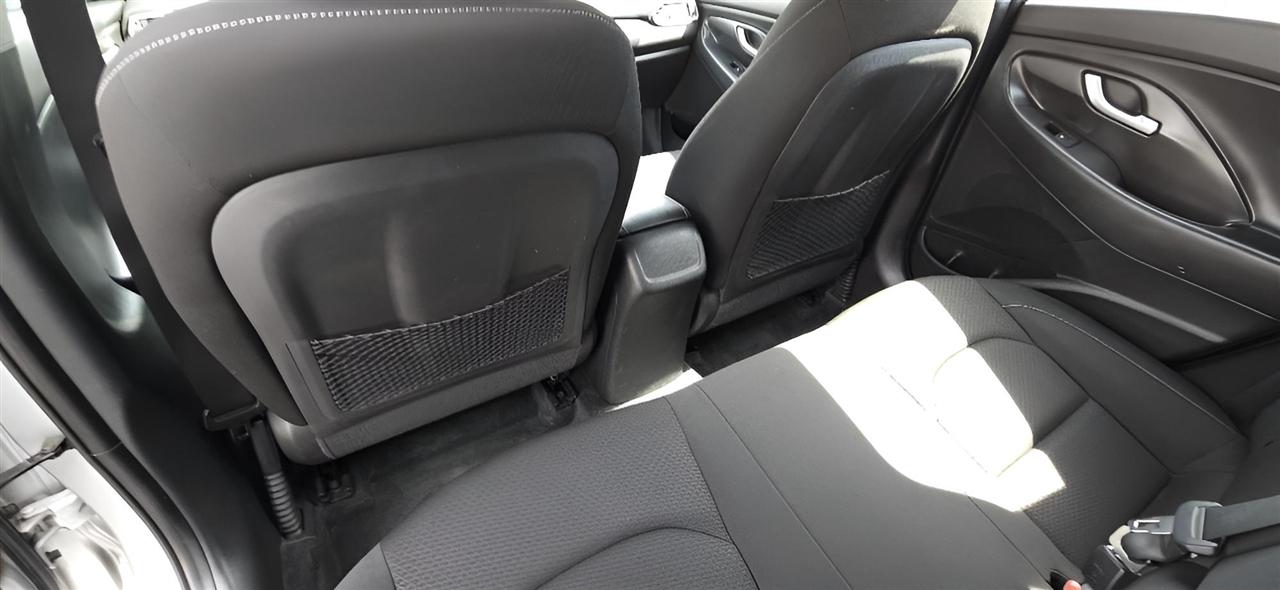 Hyundai Elantra GT Auto 2019