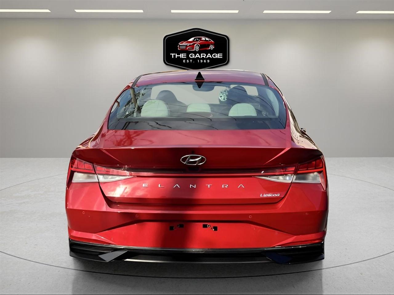 Hyundai Elantra Limited 2023