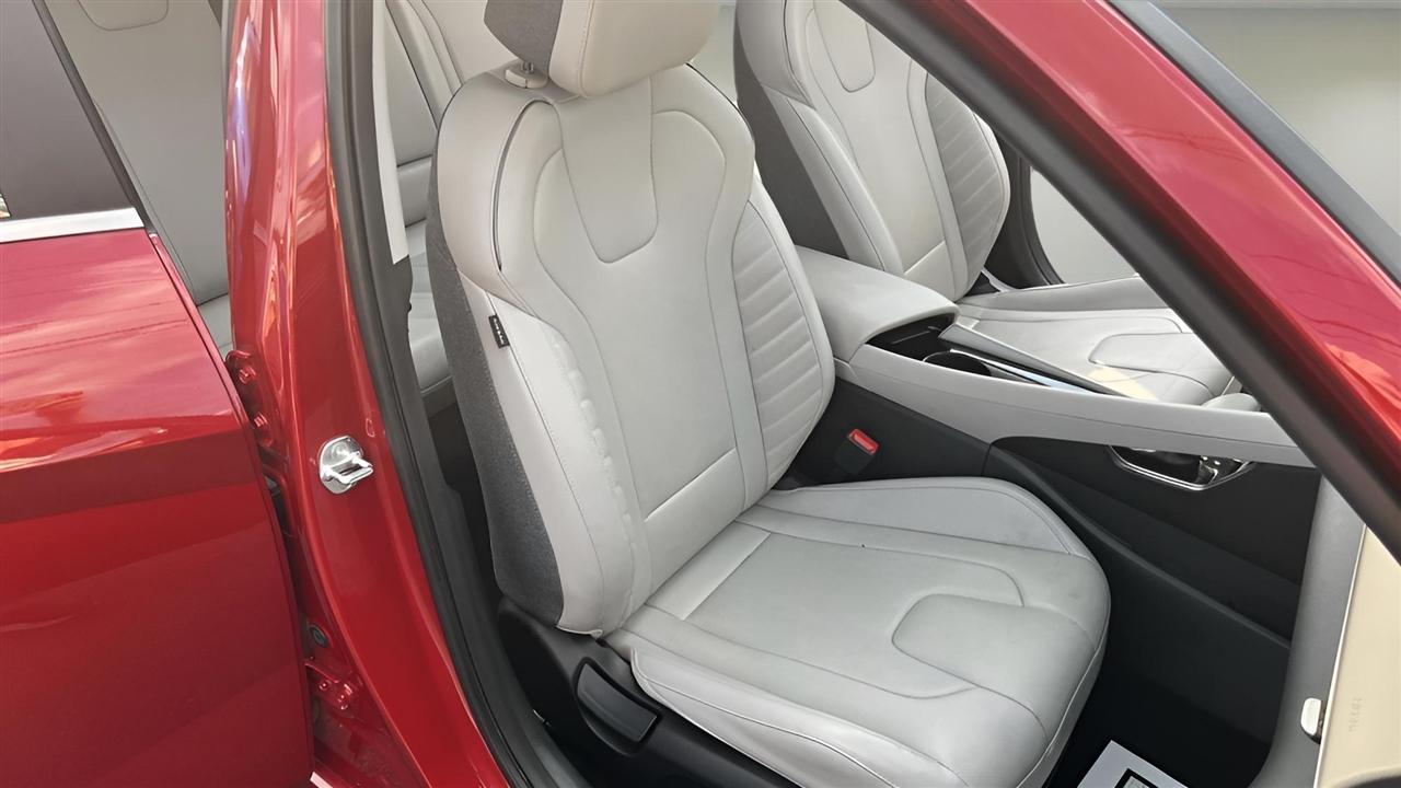 Hyundai Elantra Limited 2023