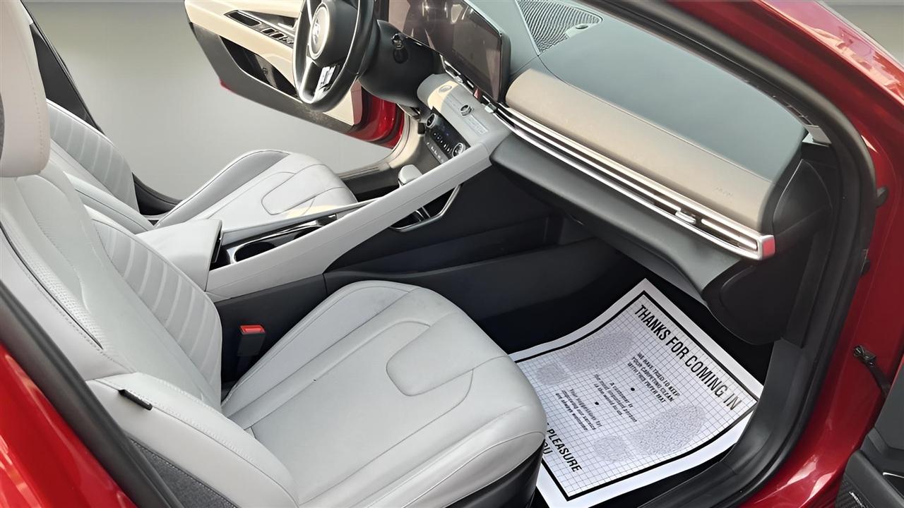 Hyundai Elantra Limited 2023