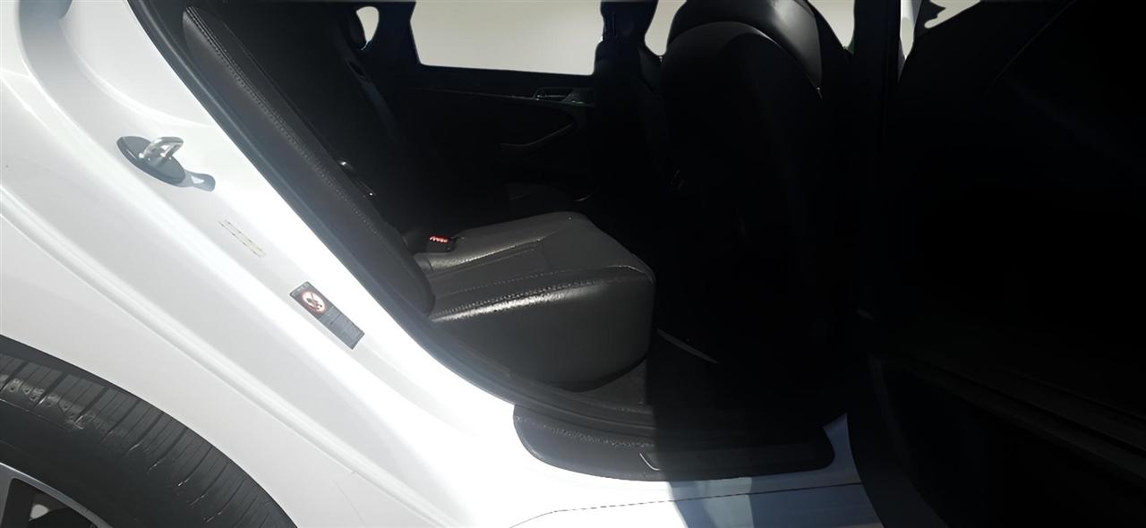 Genesis G80 3.8L AWD 2018