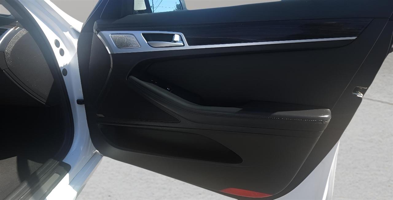 Genesis G80 3.8L AWD 2018