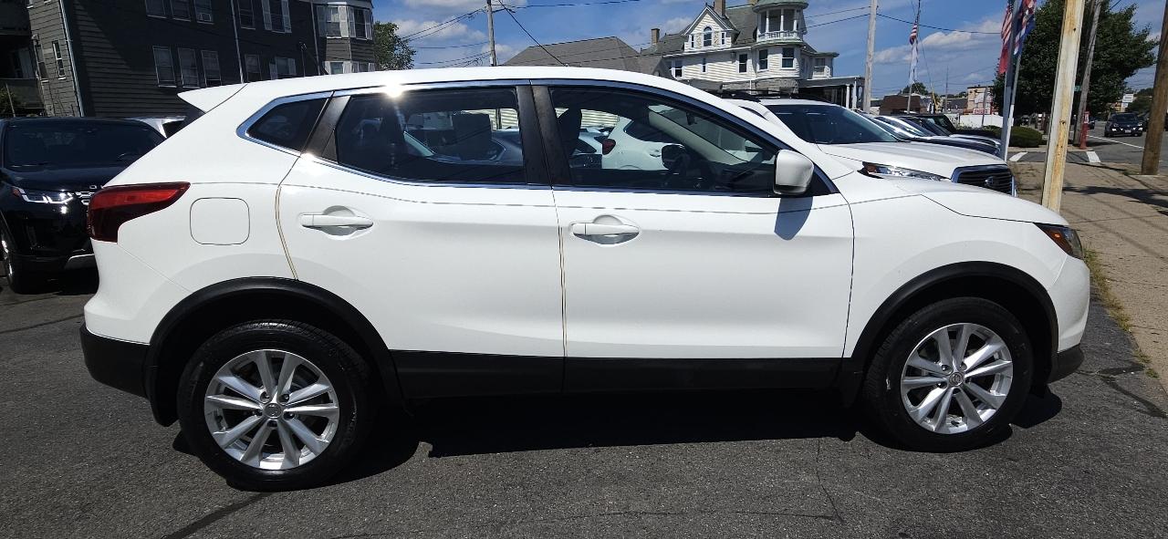 Nissan Rogue Sport AWD S 2018