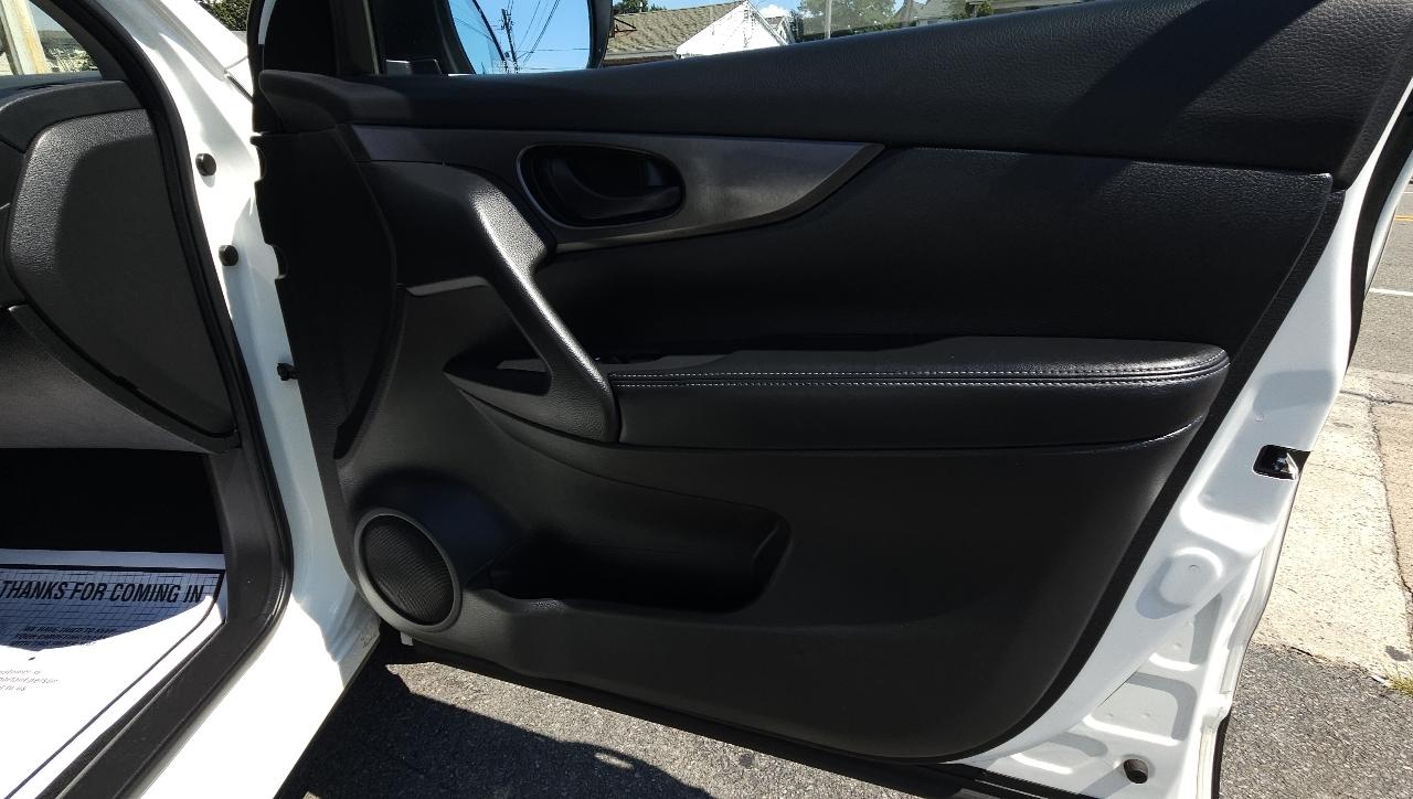 Nissan Rogue Sport AWD S 2018