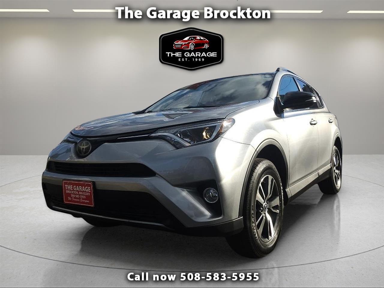 Toyota RAV4 XLE AWD (Natl) 2018
