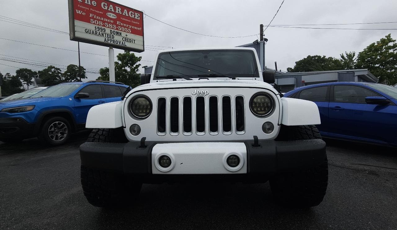 Jeep Wrangler Unlimited 4WD 4dr Sahara 2016