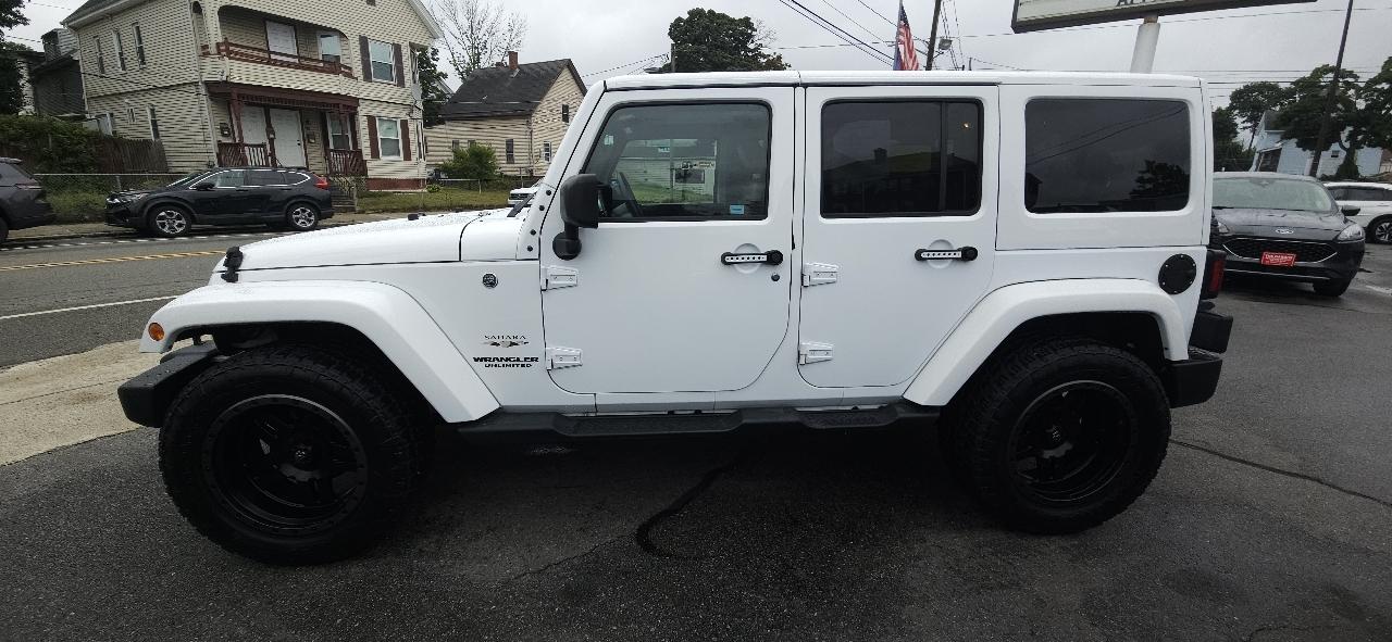 Jeep Wrangler Unlimited 4WD 4dr Sahara 2016