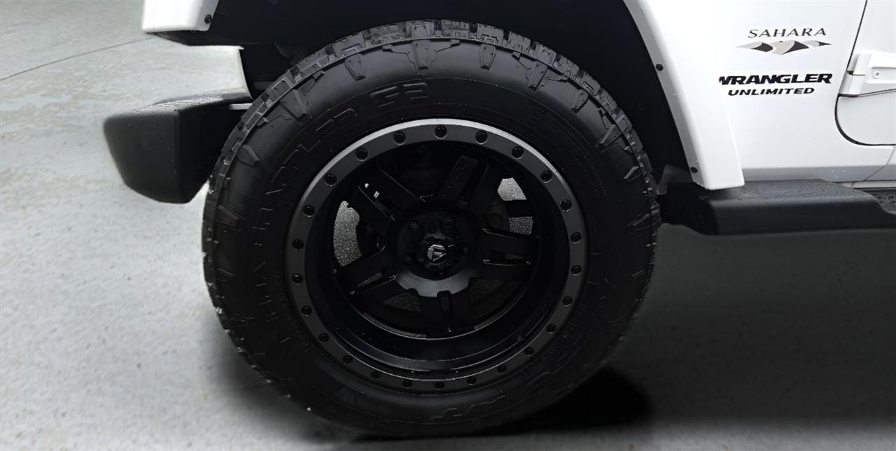 Jeep Wrangler Unlimited 4WD 4dr Sahara 2016