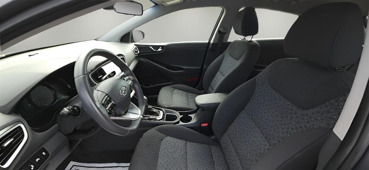 Hyundai Ioniq Hybrid SEL Hatchback 2019