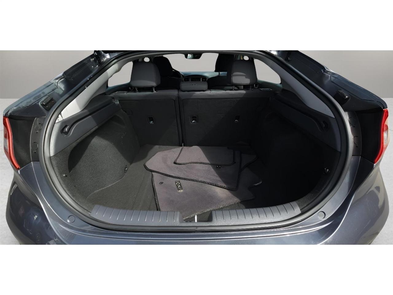 Hyundai Ioniq Hybrid SEL Hatchback 2019
