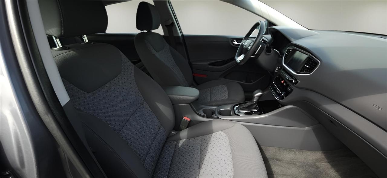 Hyundai Ioniq Hybrid SEL Hatchback 2019