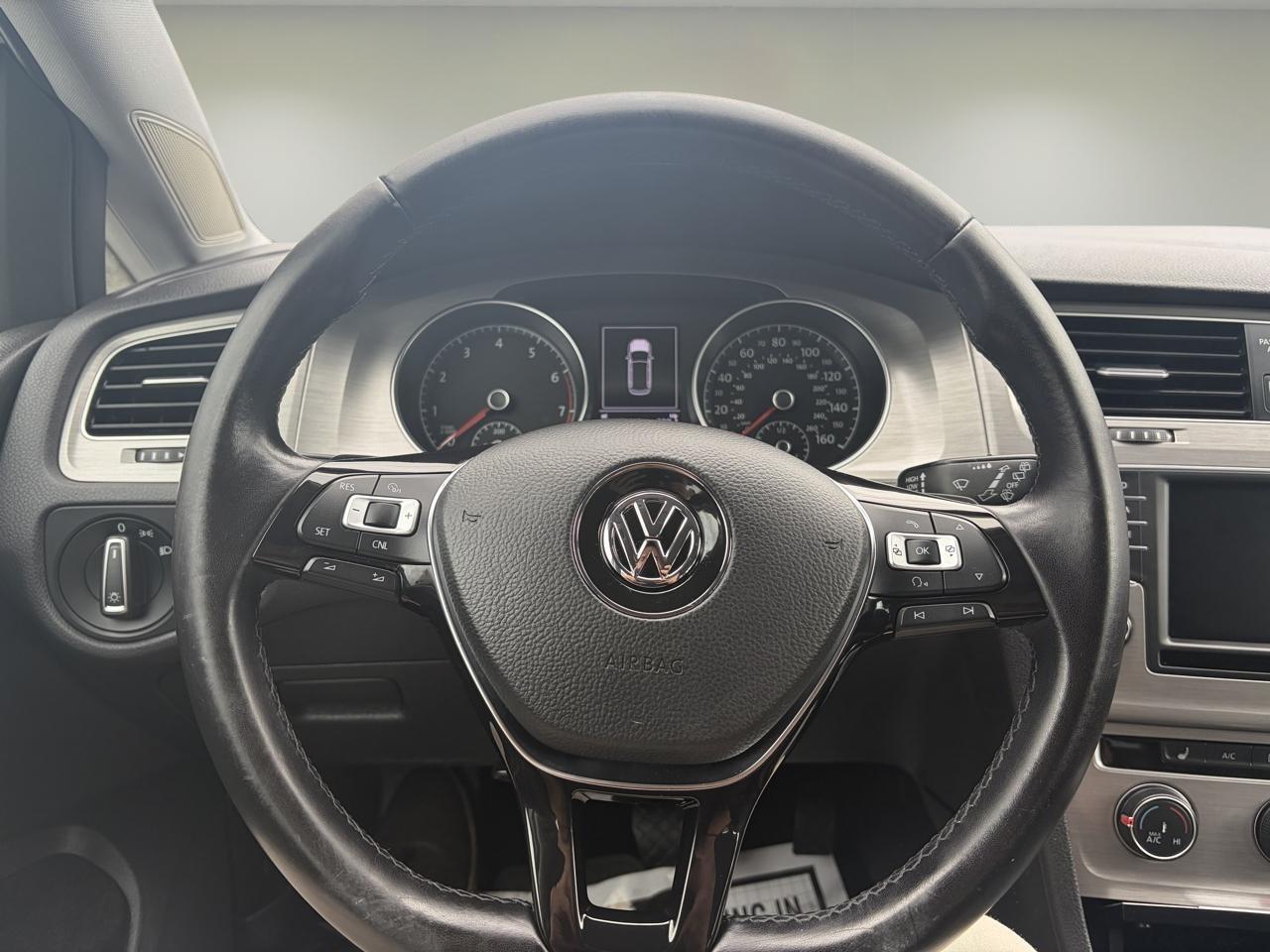 Volkswagen Golf SportWagen 1.8T S Auto 4MOTION 2017