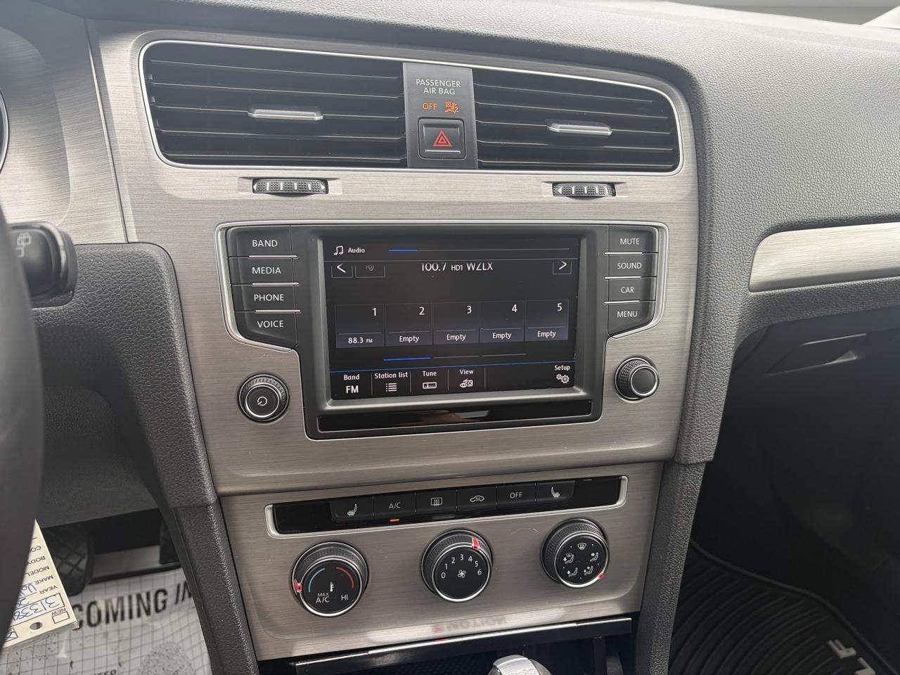 Volkswagen Golf SportWagen 1.8T S Auto 4MOTION 2017