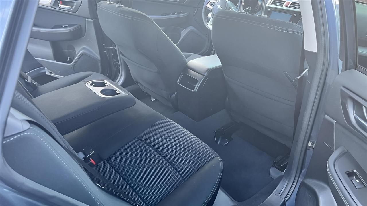 Subaru Outback 4dr Wgn 2.5i Premium PZEV 2016