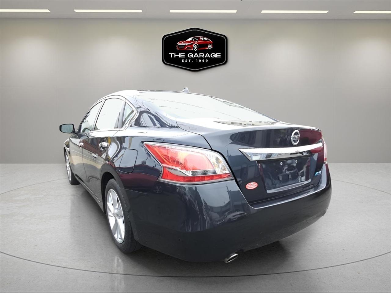 Nissan Altima 4dr Sdn I4 2.5 SL 2014