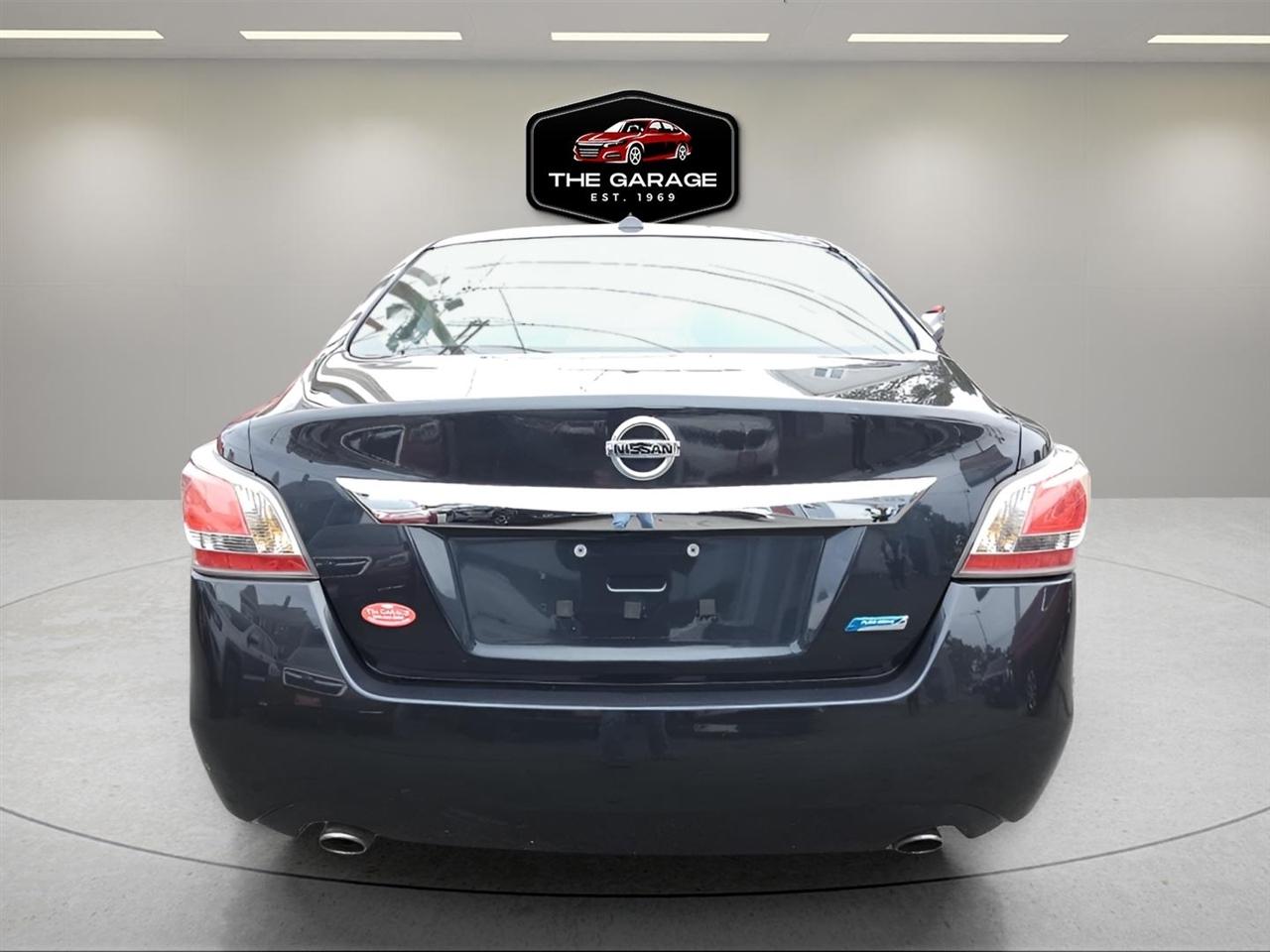 Nissan Altima 4dr Sdn I4 2.5 SL 2014
