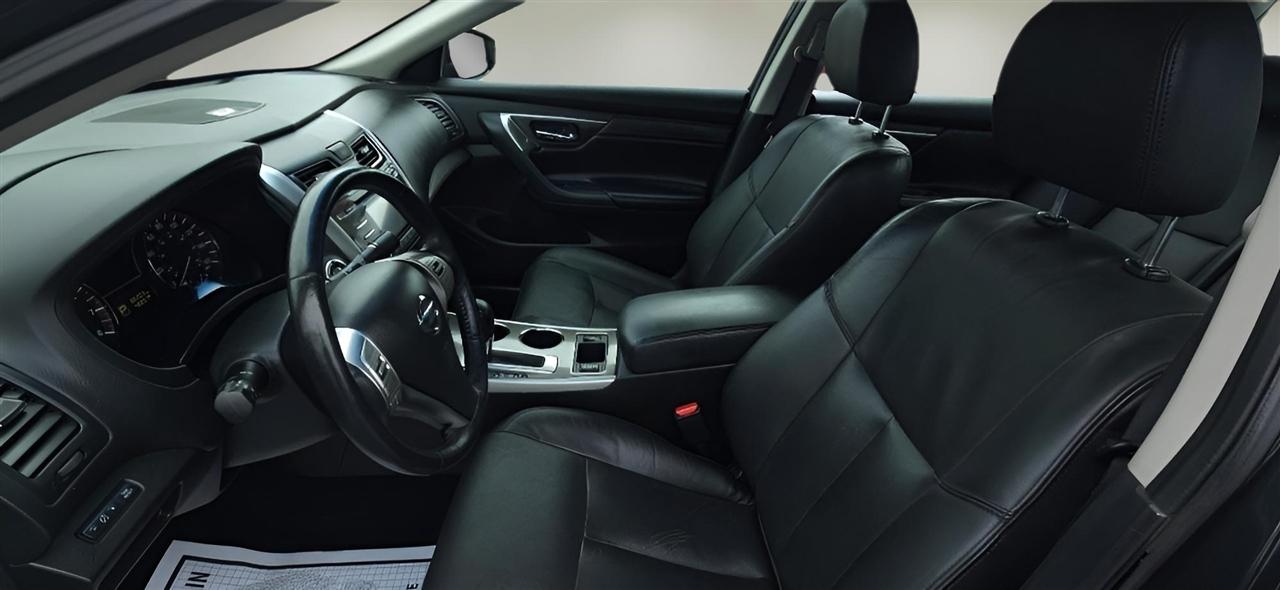 Nissan Altima 4dr Sdn I4 2.5 SL 2014
