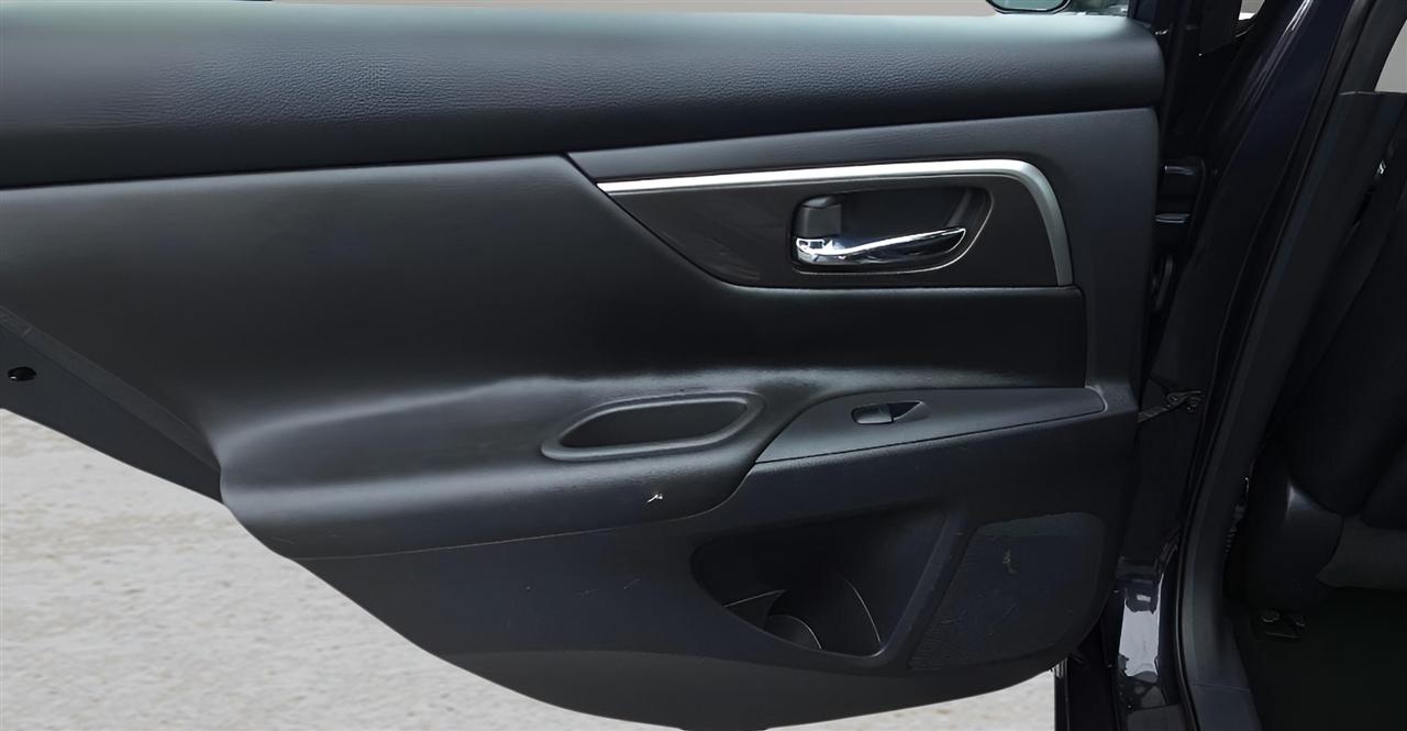 Nissan Altima 4dr Sdn I4 2.5 SL 2014