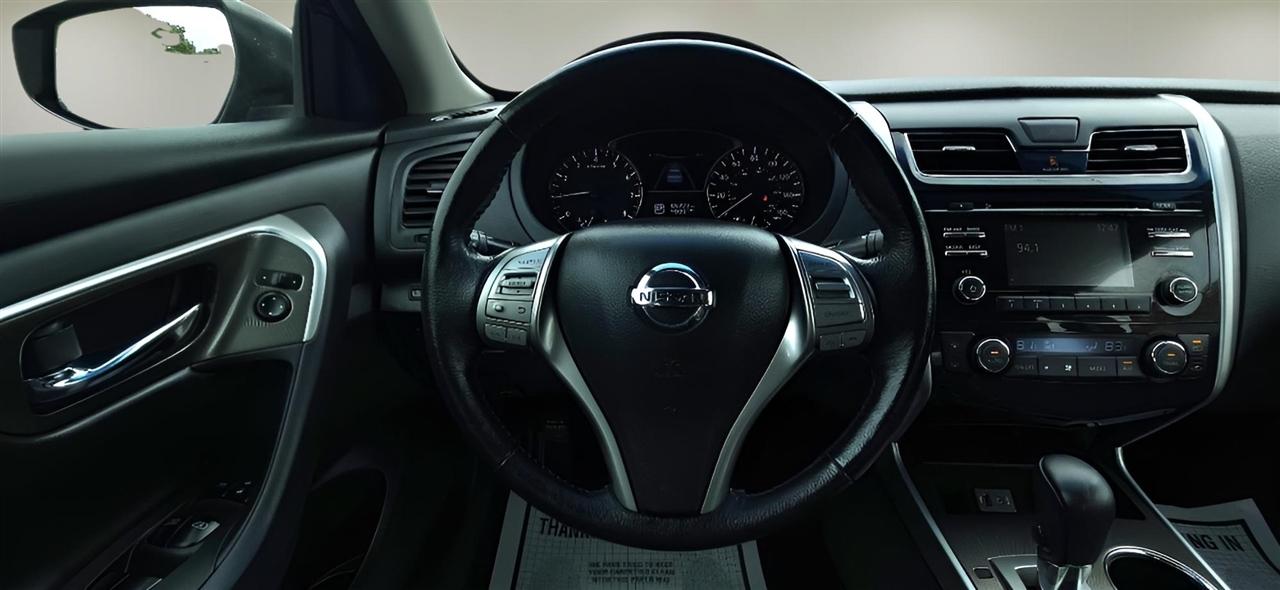 Nissan Altima 4dr Sdn I4 2.5 SL 2014