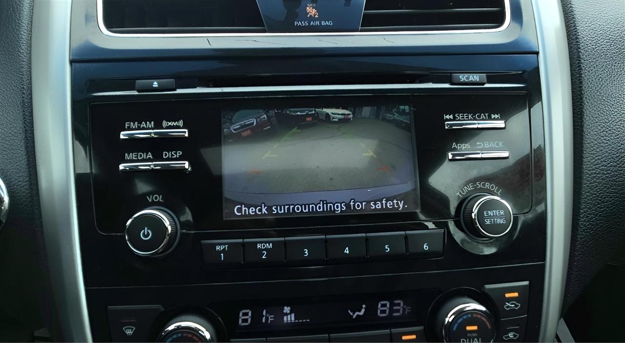 Nissan Altima 4dr Sdn I4 2.5 SL 2014