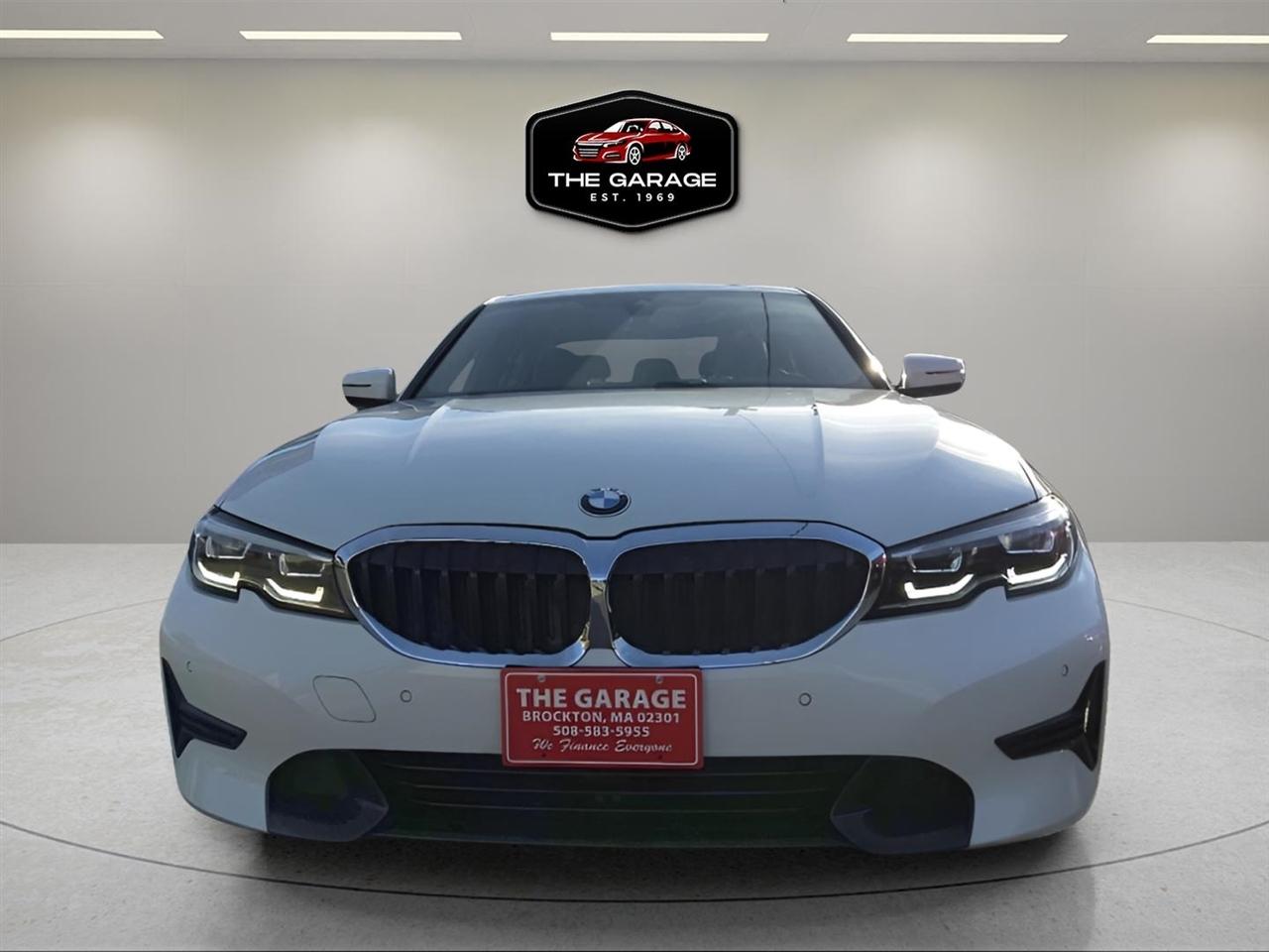 BMW 3 Series 330i xDrive Sedan 2019