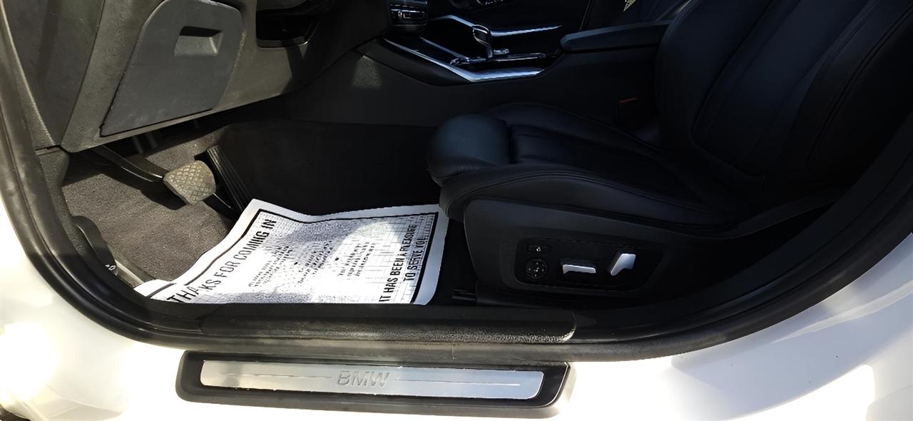BMW 3 Series 330i xDrive Sedan 2019